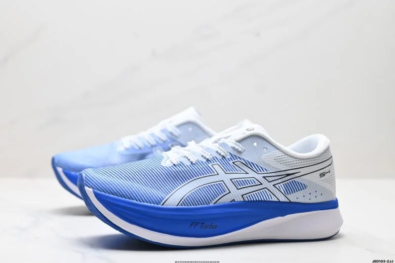 Bold Asics Shoes 3772