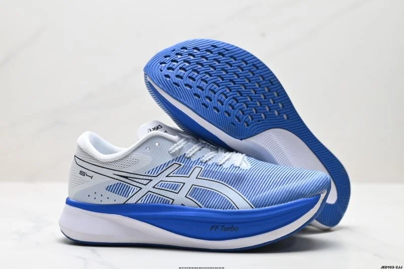 Bold Asics Shoes 3772