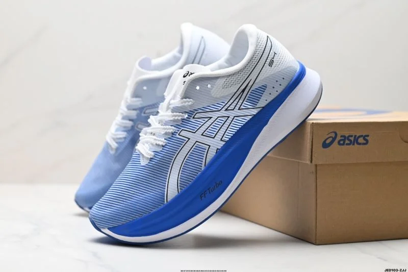 Bold Asics Shoes 3772