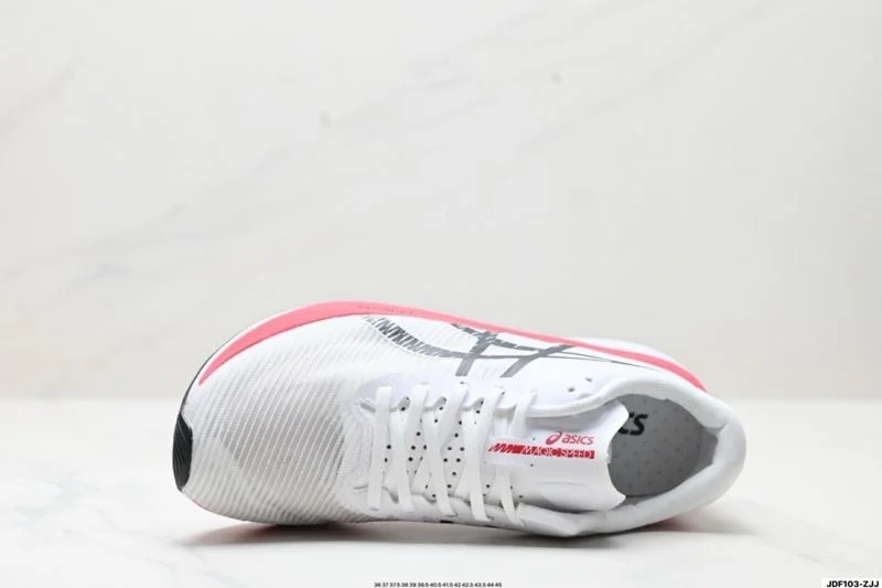 Asics Shoes Snug 3773