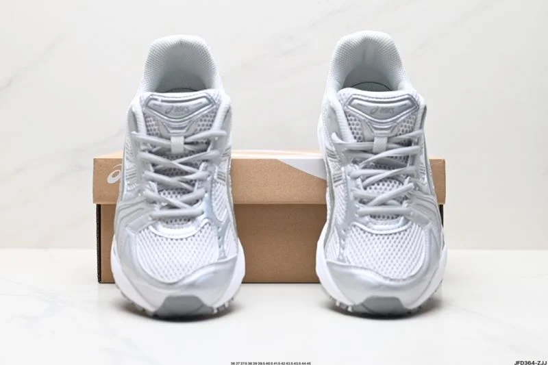 FreshLook Asics Shoes 3761