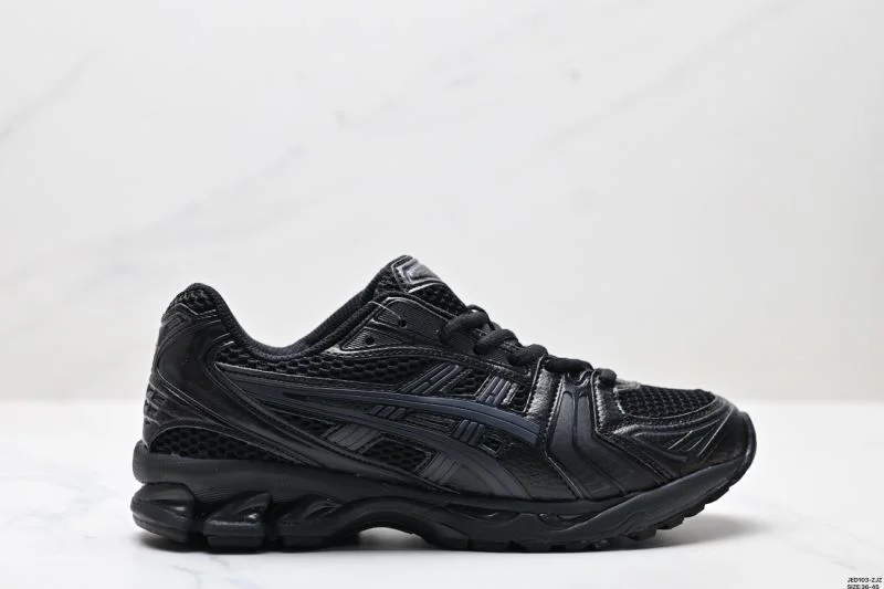 Asics Shoes Flexible 3747