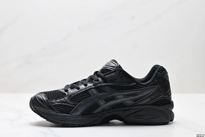 Asics Shoes Flexible 3747