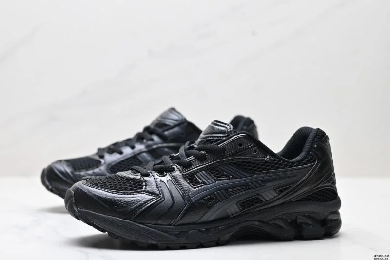 Asics Shoes Flexible 3747