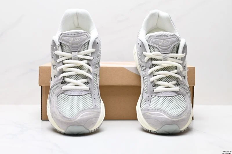 TechFriendly Asics Shoes 3754