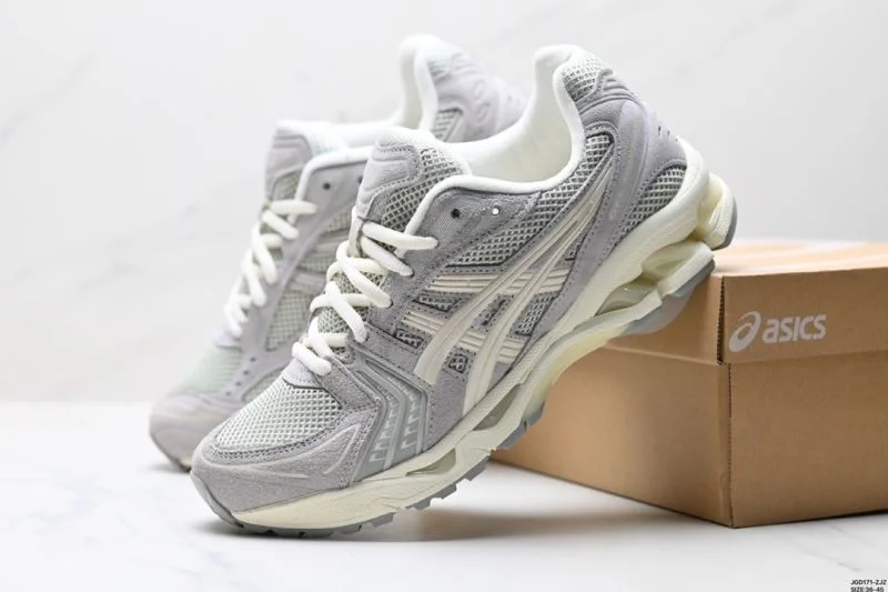 TechFriendly Asics Shoes 3754