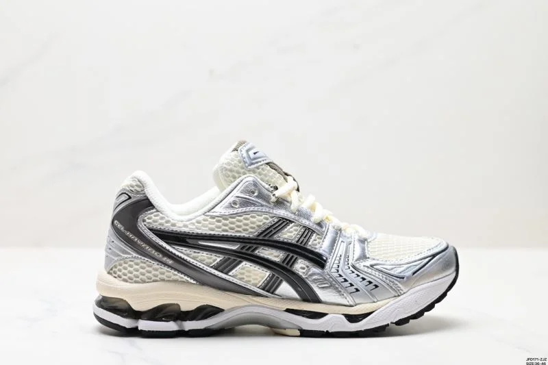 Fashionable Asics Shoes 3750