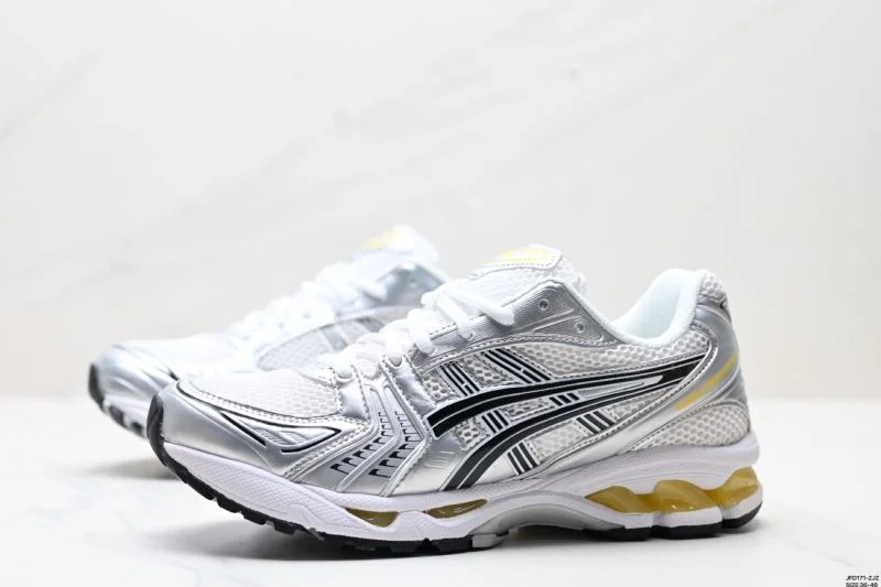 Asics Shoes Sleek 3762