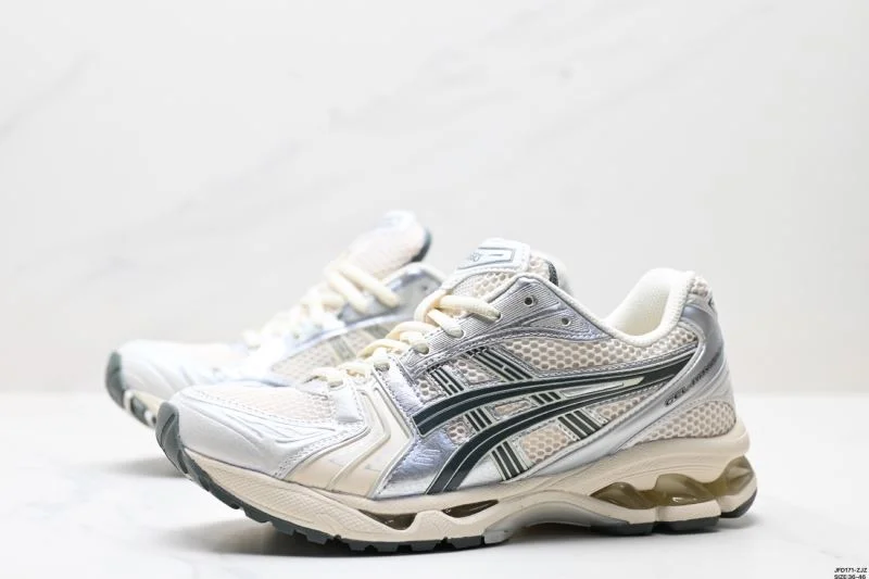 Asics Shoes Fashionable 3741
