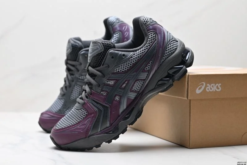 ZipUp Asics Shoes 3743