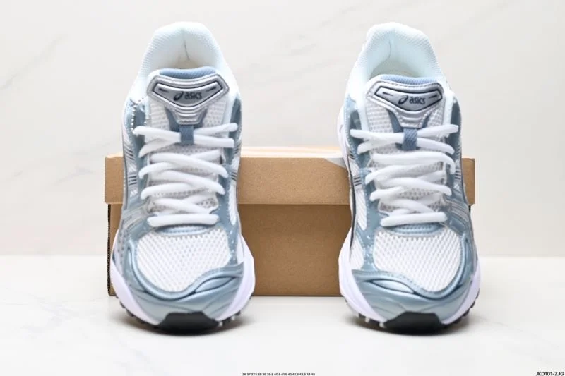 Asics Shoes HighPerformance 3729