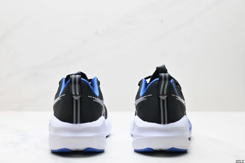 Asics Shoes Refined 3734