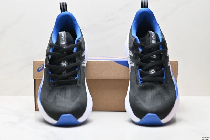 Asics Shoes Refined 3734