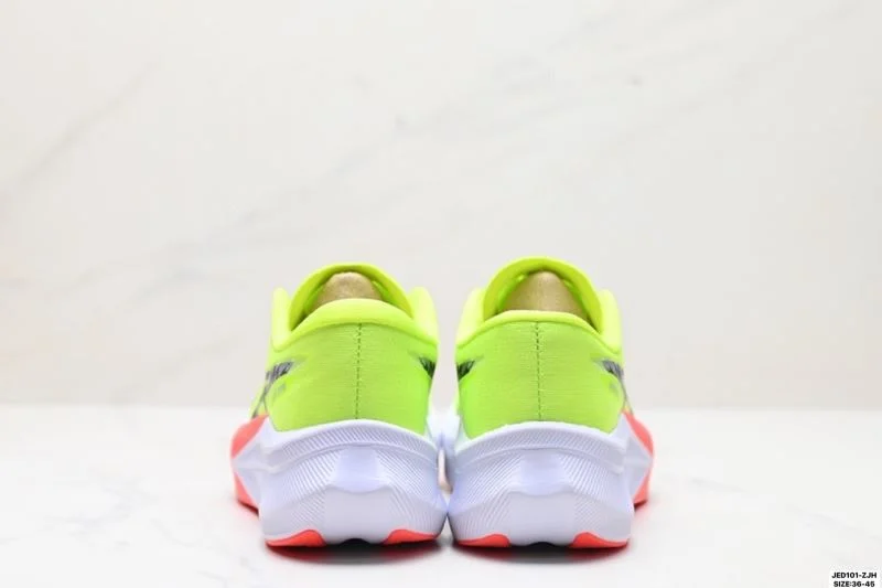 Flexible Asics Shoes 3767