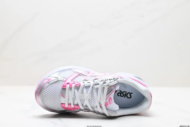Compact Asics Shoes 3724