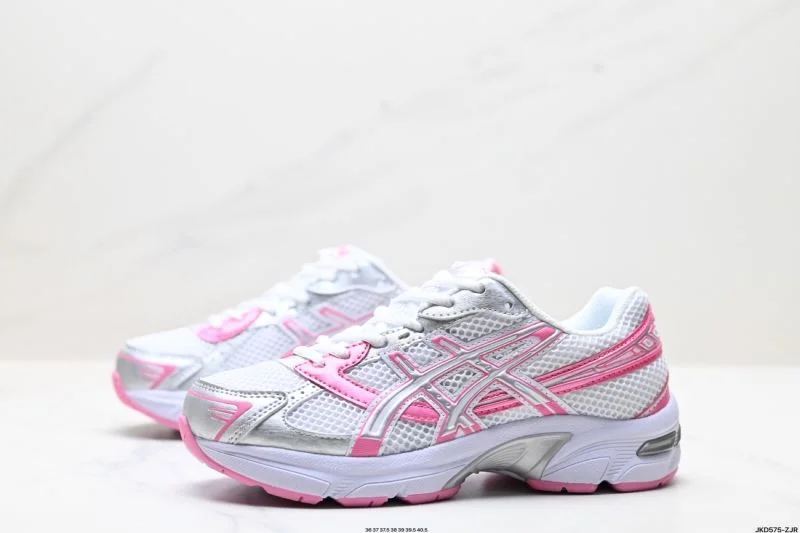 Compact Asics Shoes 3724