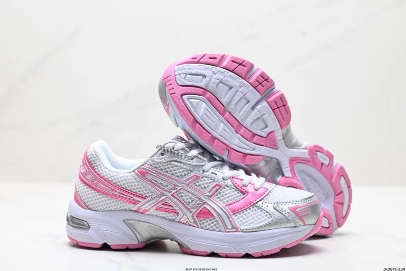 Compact Asics Shoes 3724