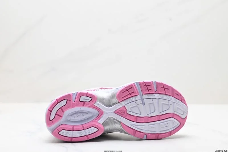 Compact Asics Shoes 3724