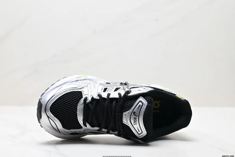 Efficient Asics Shoes 3732