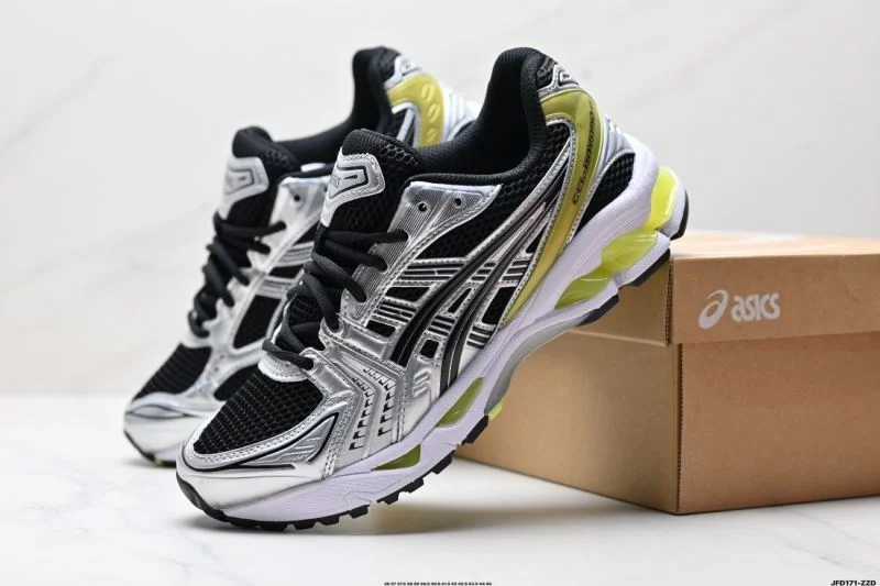 Efficient Asics Shoes 3732