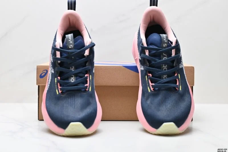 HighPerformance Asics Shoes 3721