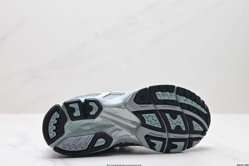 Asics Shoes Attractive 3808