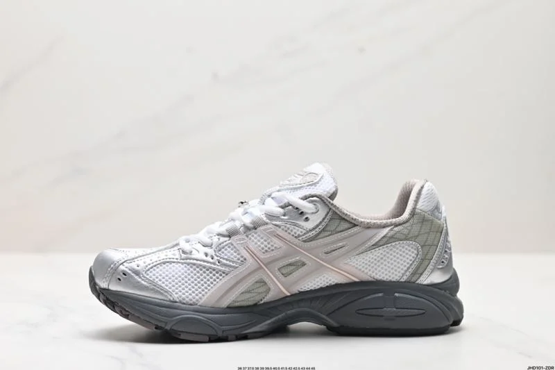Asics Shoes FastDry 3711