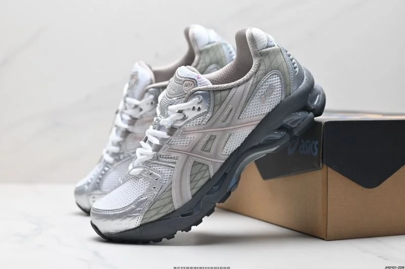 Asics Shoes FastDry 3711