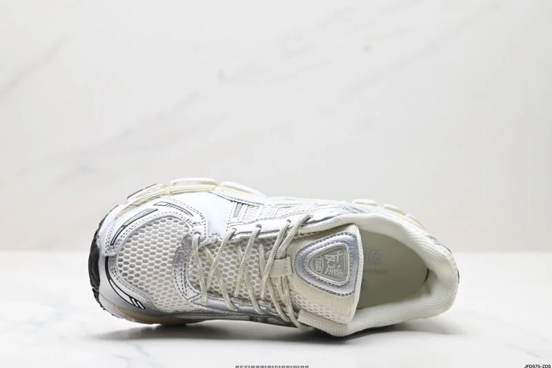 Upgraded Asics Shoes 3706