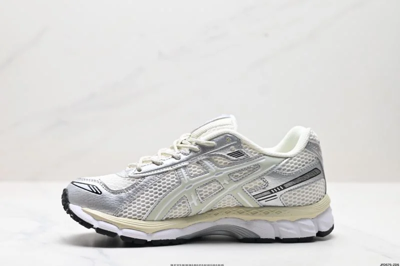 Upgraded Asics Shoes 3706