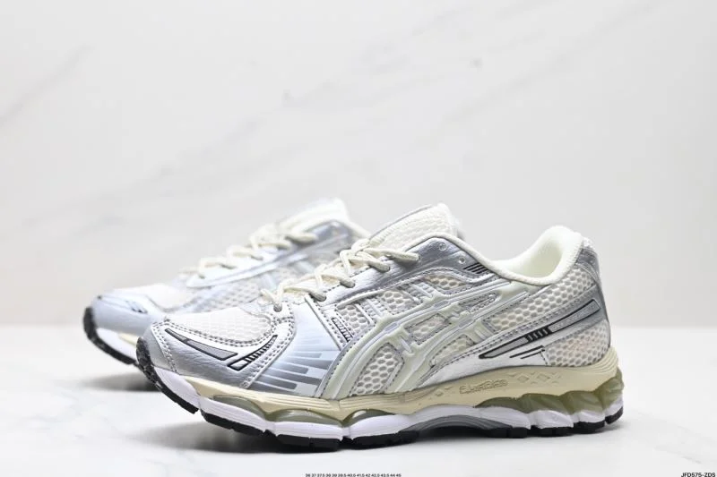 Upgraded Asics Shoes 3706