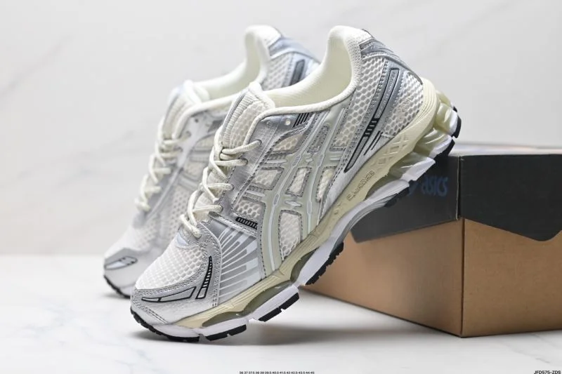Upgraded Asics Shoes 3706