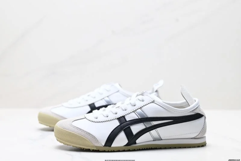 Asics Shoes Casual 3704