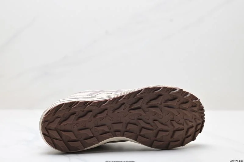 Asics Shoes TimelessDesign 3731