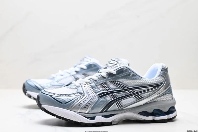 MoistureWicking Asics Shoes 3698