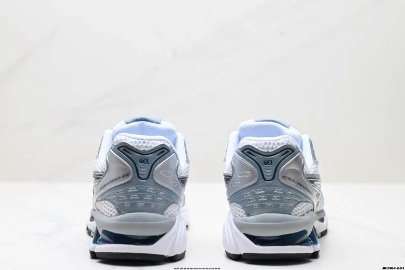 MoistureWicking Asics Shoes 3698
