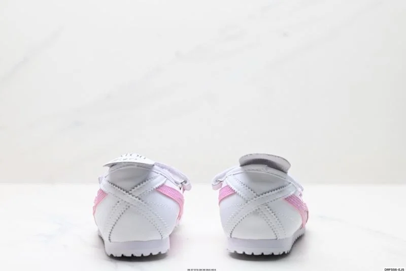 Timeless Asics Shoes 3691