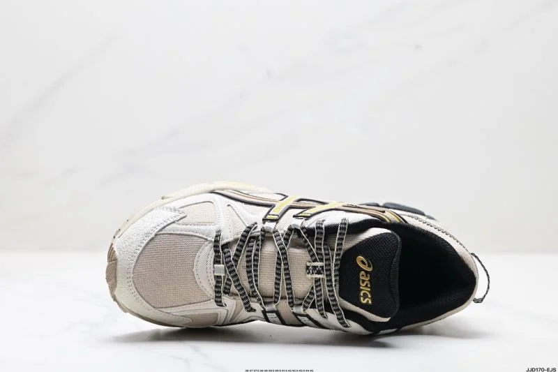 Stylish Asics Shoes 3690