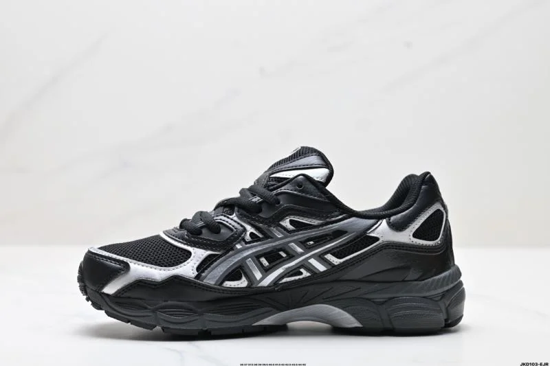 Packable Asics Shoes 3689