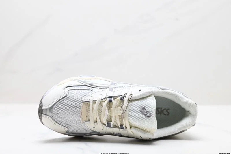 TimelessDesign Asics Shoes 3687