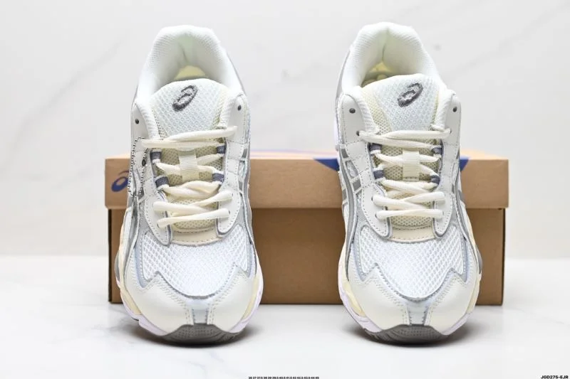 TimelessDesign Asics Shoes 3687
