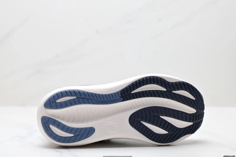 Attractive Asics Shoes 3713