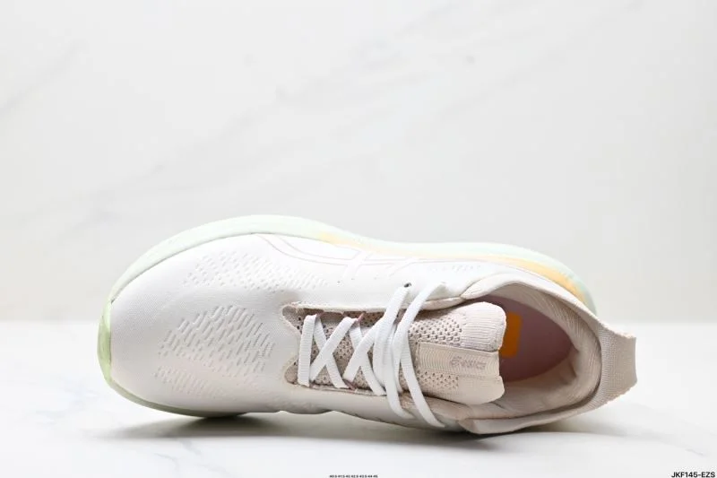 Lightweight Asics Shoes 3697