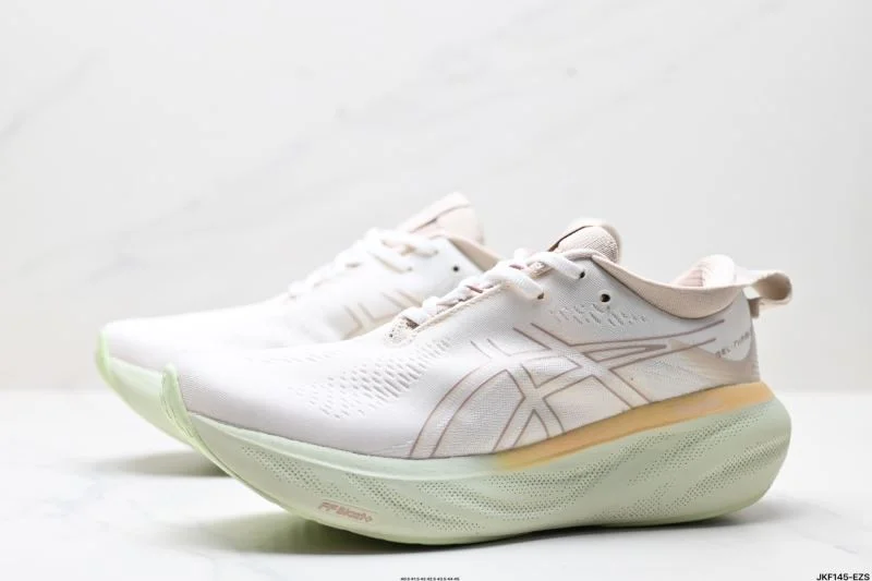 Lightweight Asics Shoes 3697