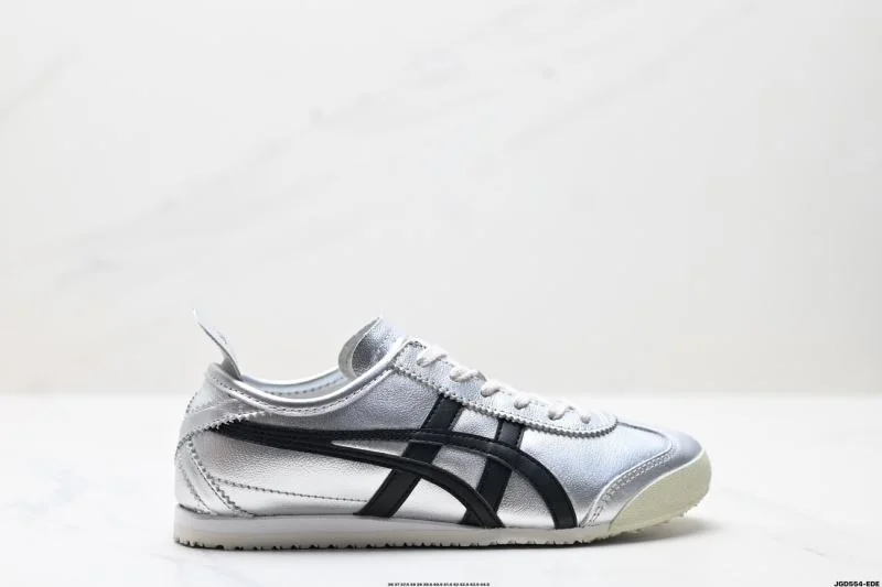 Asics Shoes Sleek 3676