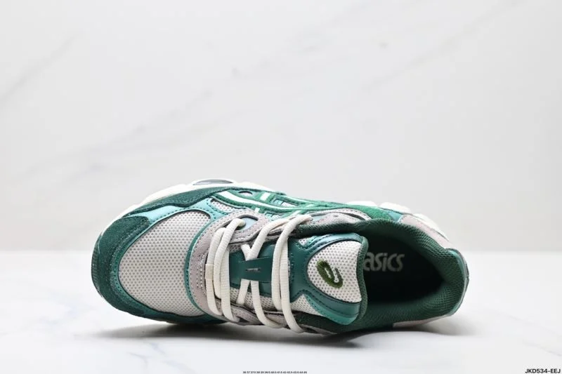 Asics Shoes Cozy 3658