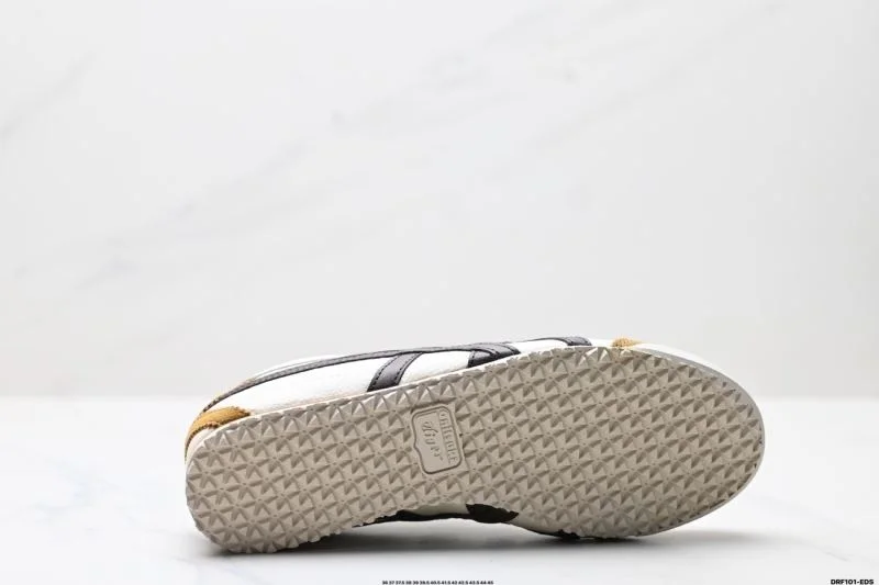 Asics Shoes QuickDry 3652