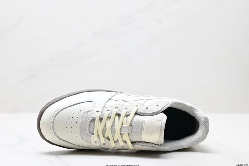 Asics Shoes Minimalist 3718