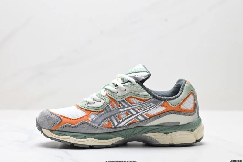 Asics Shoes Compact 3703