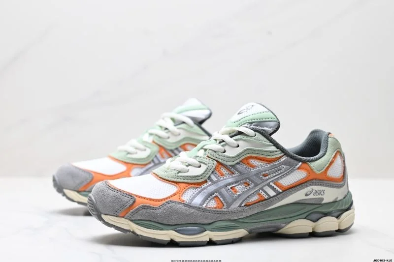 Asics Shoes Compact 3703